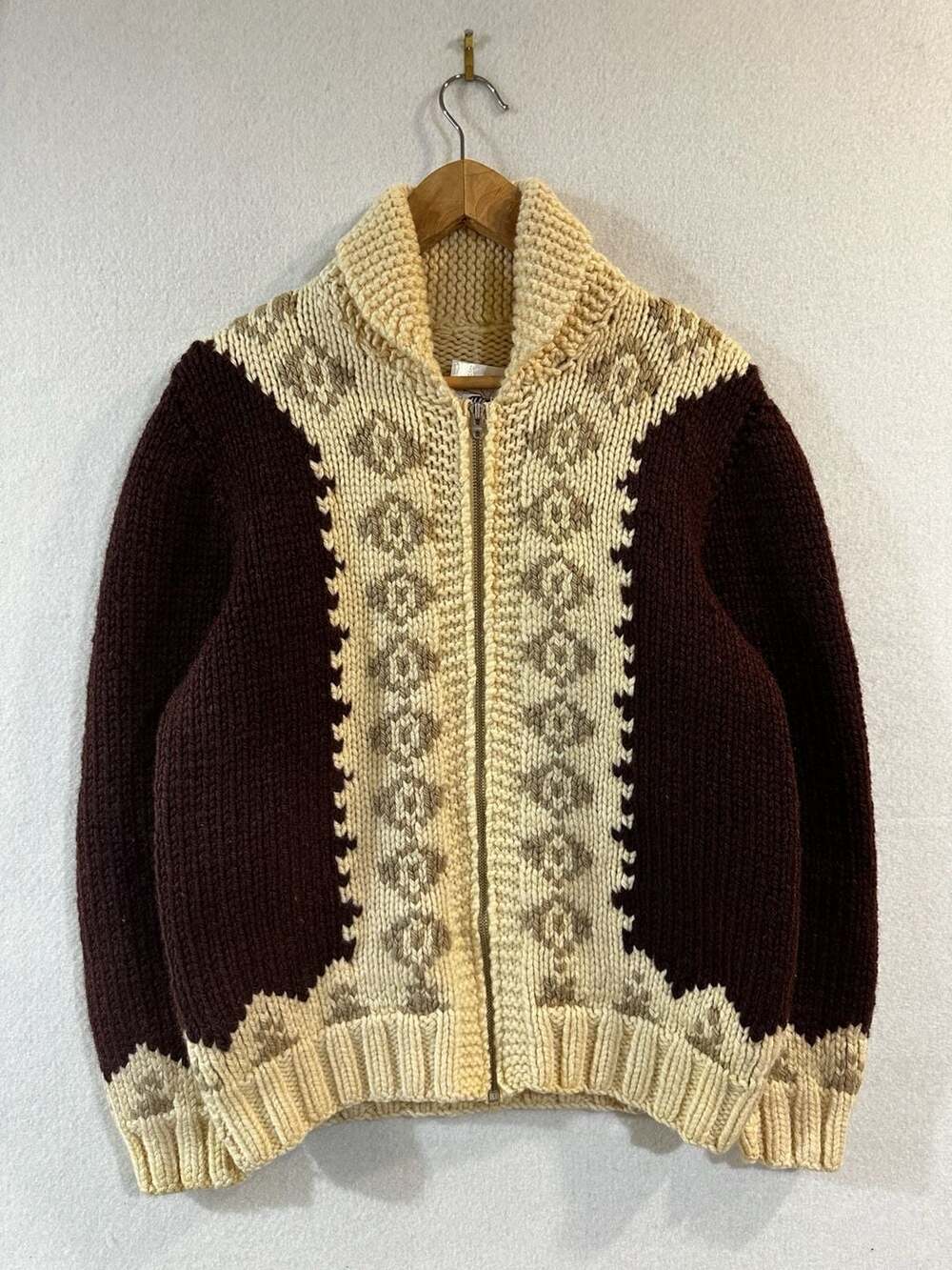 Vintage Hand-Knit Wool Cowichan Zip-Up Cardigan with Geometric Diamond Pattern
